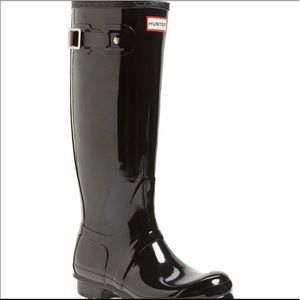 Hunter tall black glossy rain boots & Inserts